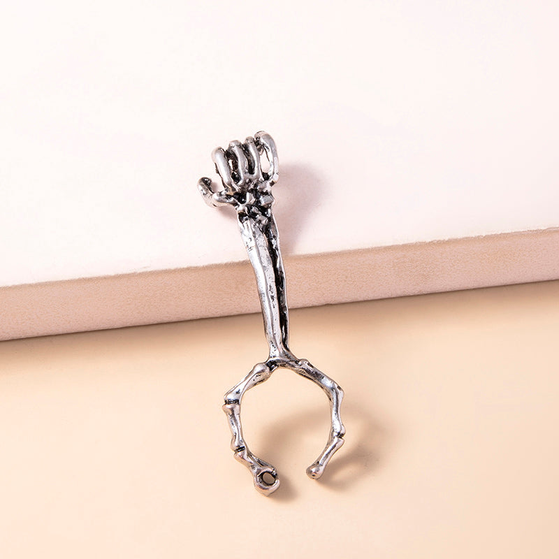 Creative Cigarette Holder Ring Punk Skeleton Hand Slim Cigarettes Clip Knuckle Finger Rings For Men Women